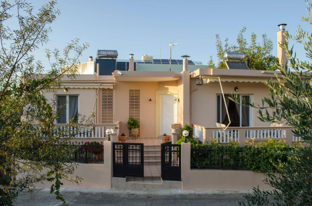 Villa Aretaki Kalamaki  Luaran gambar